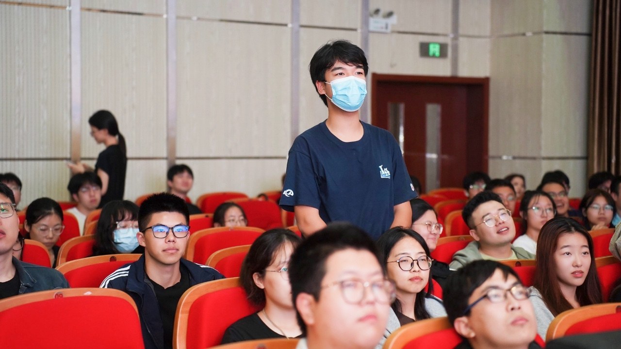靶向校招走进青岛大学药学院开展求职训练营，实战训练获学生好评